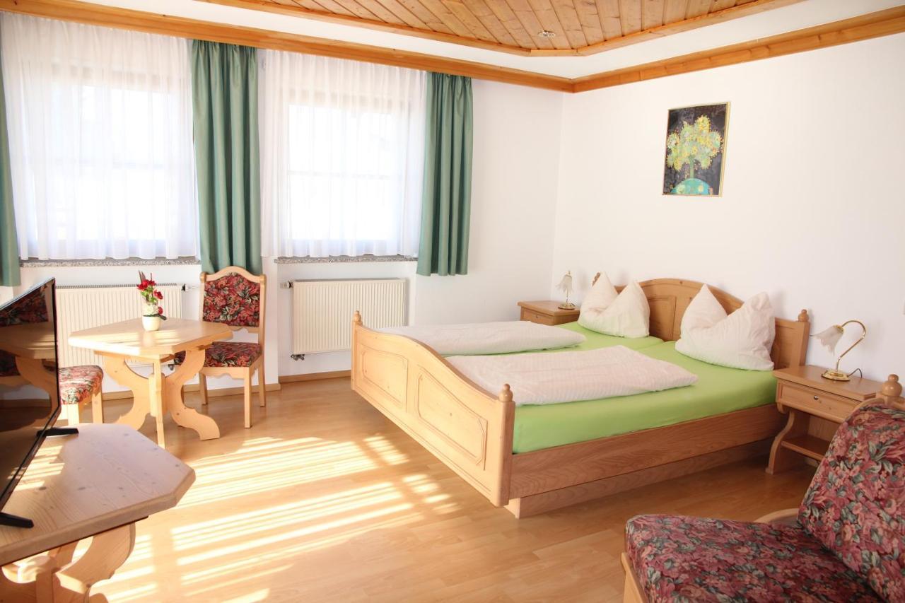 Ute'S Pension Georgenberg Εξωτερικό φωτογραφία